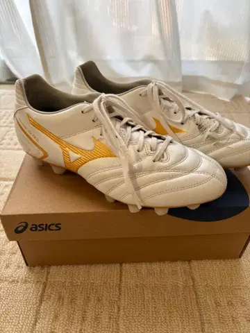 미즈노 축구화 25.0cm