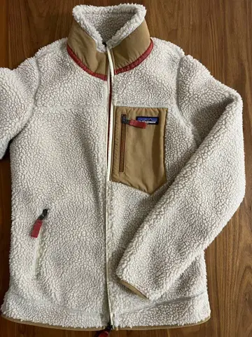 파타고니아 우먼 클래식 레트로X 자켓 XS 펠리칸