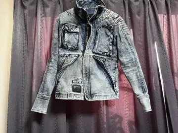 넥스트 워커즈 x RIZIN 콜라보 한정판 데님 자켓