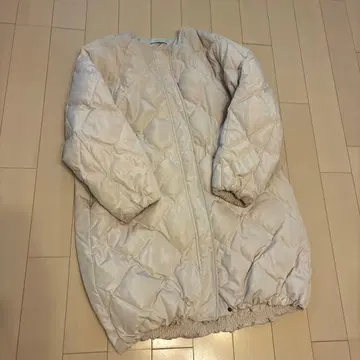 어반 리서치 ACUTA 코쿤 퀼팅 롱 다운 아이보리