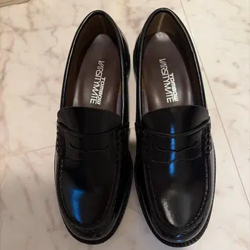 TOMBOW VARSITYMATE 블랙 로퍼