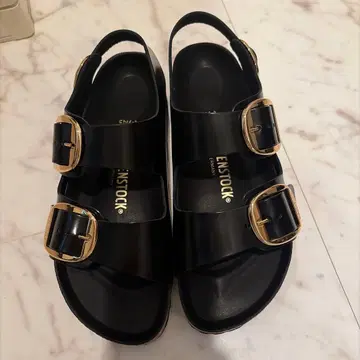 BIRKENSTOCK 블랙 샌들 39