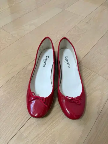 레페토 샌드 리옹 발레 슈즈 플랫 펌프스 에나멜 39.5