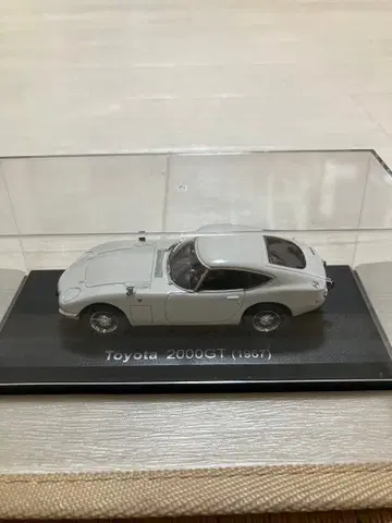 도요타 2000GT (1967) 미니카 1/43