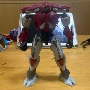 로봇혼 가디언 브라보 퍼시픽 림 피규어