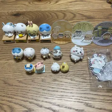 치이카와 (먼작귀) 가챠가챠 빗쿠라타마고 세트