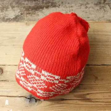 70s 80s EURO 울 니트 캡 레드 폼폼 aw25
