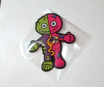 ST 빨간색과 화이트 수사 파일 ST 핀 배지 가키군