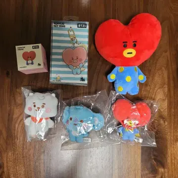 BT21 봉제 인형 아크릴 키링 모니터 피규어 세트