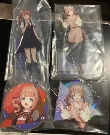 프로세카 모치즈키 호나미 아크릴 스탠드&아크릴 키링 4종 세트