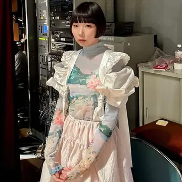 POPPY 아사기니요 시스루 상의 꽃무늬 [택 포함 새상품]