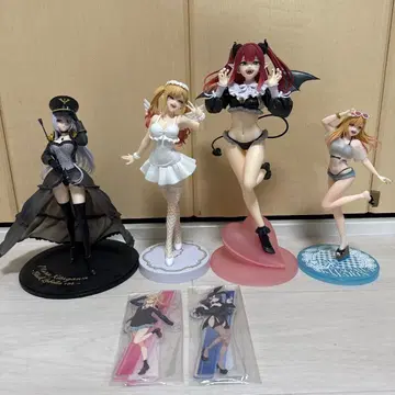 그 비스크 돌은 사랑을 한다 피규어 4체 세트 + 아크릴 스탠드 2종