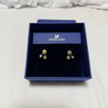 SWAROVSKI 별 꽃 모티브 귀걸이