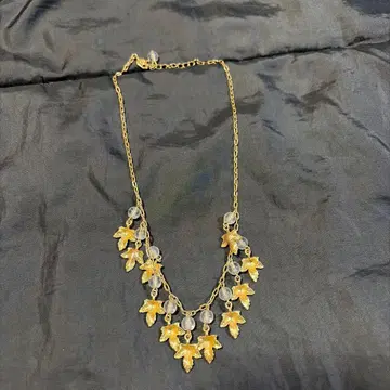 개운 행운 메이플 리프 모티브 목걸이 앤틱 골드