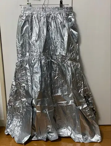 BIRTHDAYROOM 벌스데이룸 메탈릭 롱 스커트