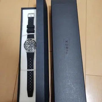 타이맥스 Q 러버 스트랩 사양 TW2V32000 중고