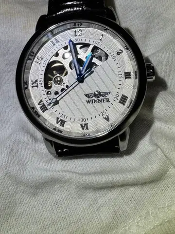 WINNER 스켈레톤 수동 와인딩 시계 새상품급