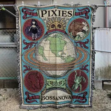 픽시즈 PIXIES Bossanova 담요 127x172cm