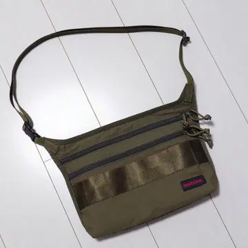 [ 중고품 ] BRIEFING 숄더백 올리브 그린