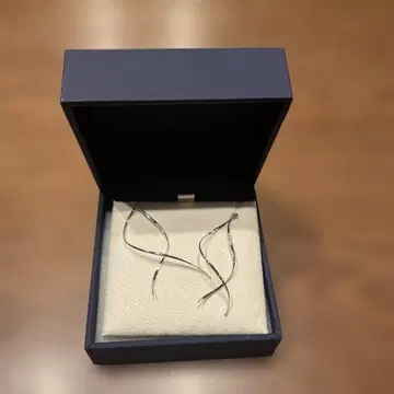 Vendome Aoyama k10 귀찌