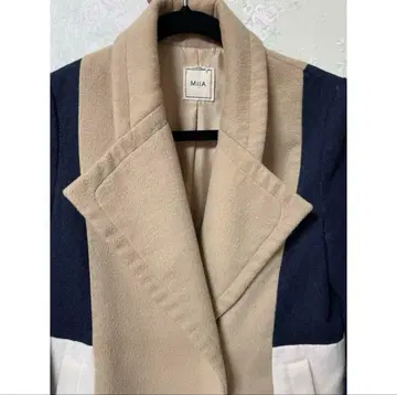 미아 체스터 코트 바이컬러 코트