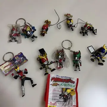 가면라이더 키바 등 피규어 키링 스윙 11종 세트 묶음 판매