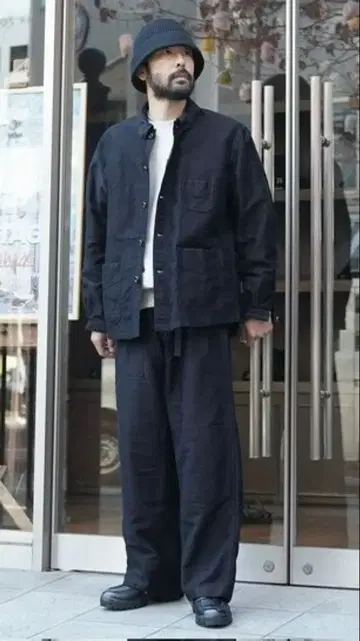 AUBERGE CHARBON DYE size:44