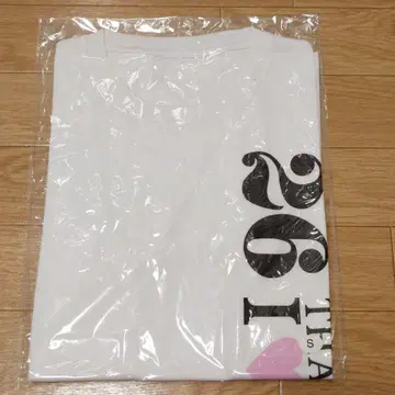 아무로 나미에 WE NAMIE HANABI SHOW 굿즈 T셔츠 화이트