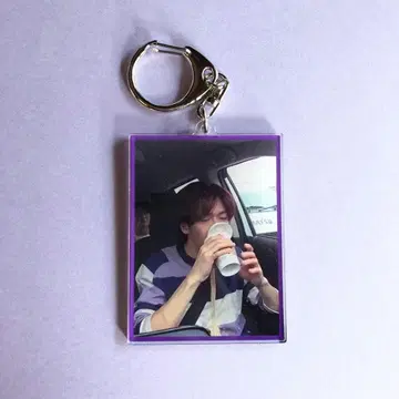 초특급 료가 생탄 스벅 쏟음 아크릴 키링