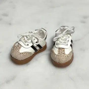 넨도로이드돌 오비츠11 신발 스니커즈 화이트 계열 미니어처 ob11