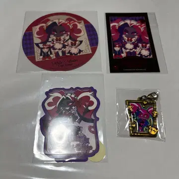 해즈빈 호텔 벨벳 스티커 메탈 참 아니카페