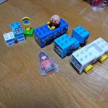 호빵맨 버스 기차 블록 라보