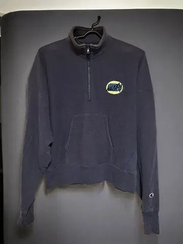 별주 Champion x HOLIDAY 리버스 위브 하프 지퍼 M