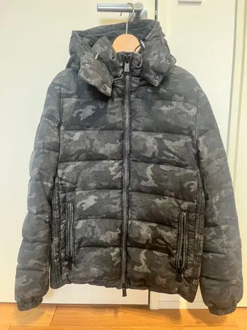 [ 새상품급 ] 타트라스 투모로우랜드 별주 다운 자켓