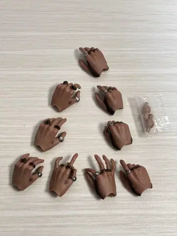 핫토이즈 캐리비안의 해적 잭 스패로우 조니 뎁