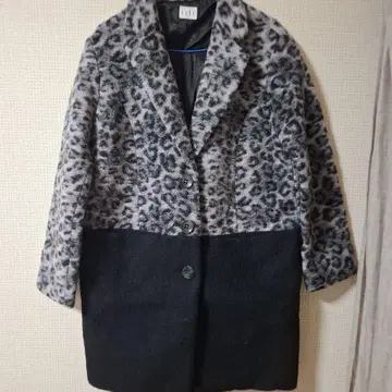 ELLE 레오파드 무늬 체스터 코트