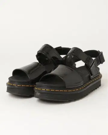 Dr.Martens VOSS PATENT LAMPER 샌들 마틴