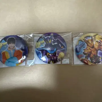 익명 배송 가면라이더 가브 TOS 캔뱃지 가브 세트