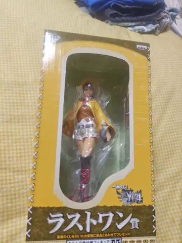 [ 미개봉 ] 제일복권 몬스터 헌터 4 라스트 원상 길드 접수원 피규어