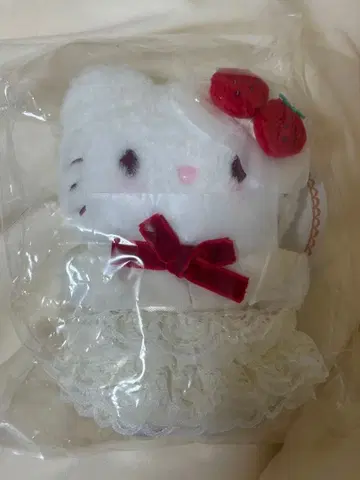 산리오 딸기 쇼트 케이크 마스코트 백참 헬로키티