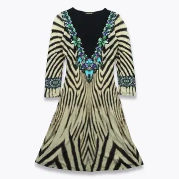 로베르토 카발리 지브라 프린트 드레스 정가 약 15만