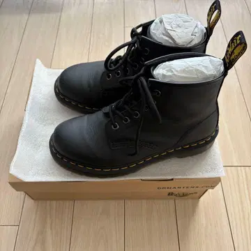 [ 새상품급 ] Dr. Martens 101 앵클부츠 6홀