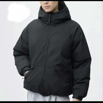 GU 웜 패디드 후드티 XL 사이즈 블랙 후드 달린