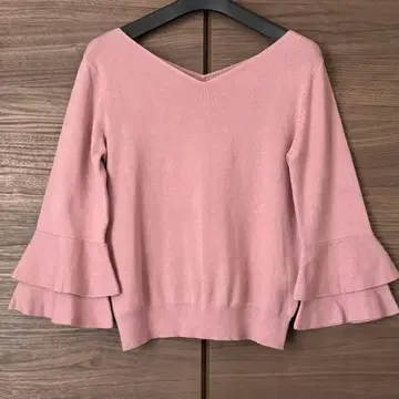 JUSGLITTY 소매 프릴 니트