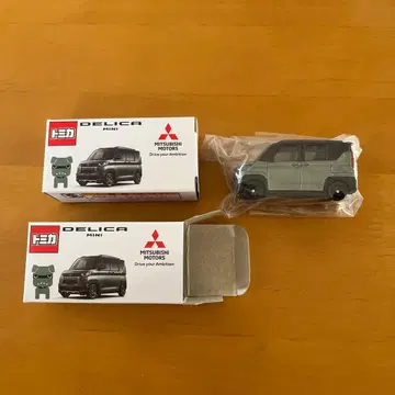 토미카 델리카 미니 2대