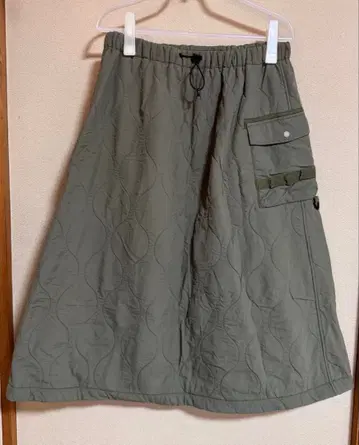 컬럼비아 옴니쉴드 퀼팅 안감 플리스 스커트 카키 L 사이즈