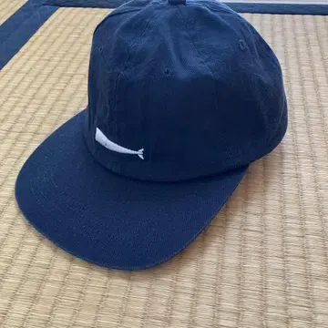 DESCENDANT 네이비 캡 고래 자수