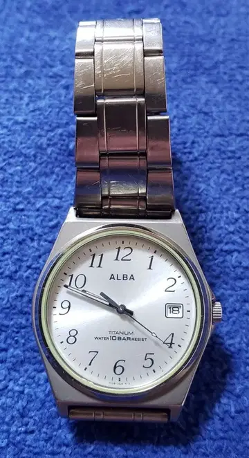 ALBA 티타늄 손목시계 10기압 방수