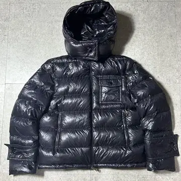 새상품급 MONCLER TURQUIN 다운 자켓 블랙 2020 경량