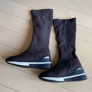 다크 브라운 스웨이드 롱 부츠